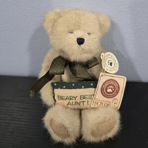 Boyds Bears Beary Best Aunt with Pillow